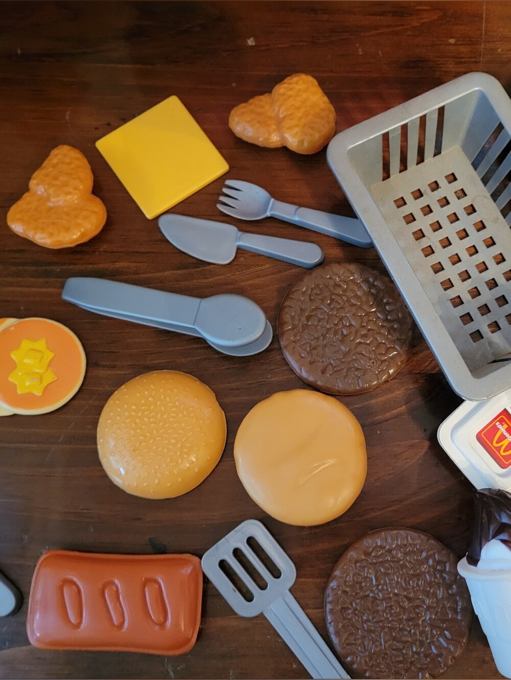 VTG 2001 CDI McDonald's Toy Play Food Set